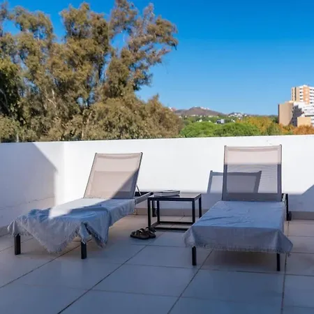 Seaside Elegance With Sea View *