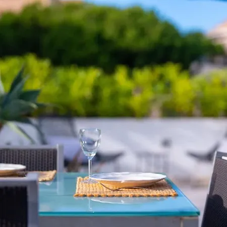 Apartment Seaside Elegance With Sea View