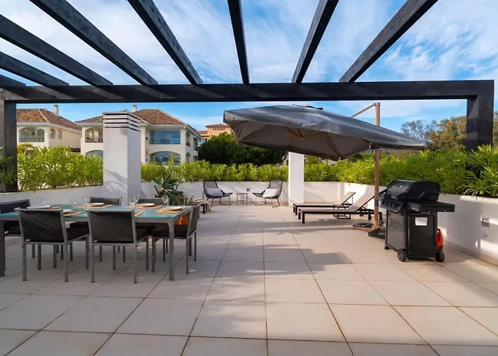 Seaside Elegance With Sea View * ماربيا