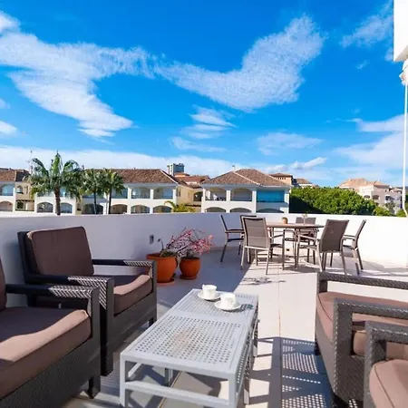 Seaside Elegance With Sea View Lejlighed *