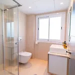 Seaside Elegance With Sea View *