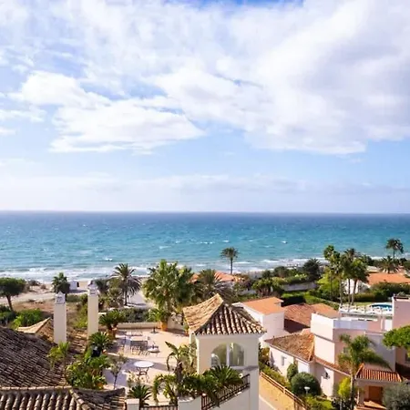 Seaside Elegance With Sea View Μαρμπέλλα