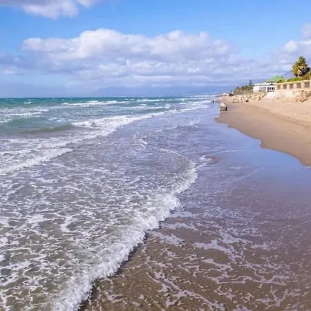 Διαμέρισμα Seaside Elegance With Sea View